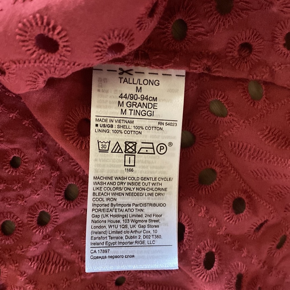 Banana Republic sleeveless top - Picture 4 of 4
